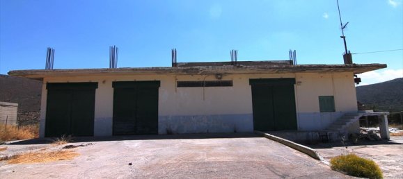  em Heraklion, Greece 300 m² N.º 7113 2