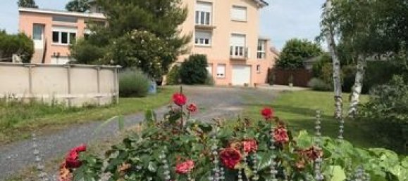 6 bedrooms House in Marainviller, France No. 209043 14