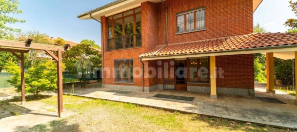 3 bedrooms Villa in Villarbasse, Italy No. 315124 3