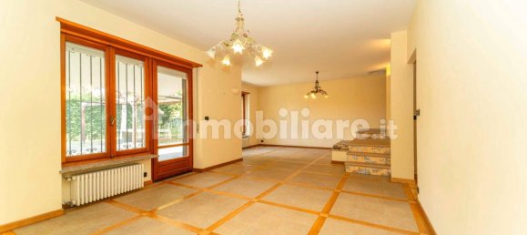 3 bedrooms Villa in Villarbasse, Italy No. 315124 8