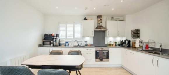 3 Schlafzimmer Wohnung in Watford, United Kingdom, Nr. 6048 6