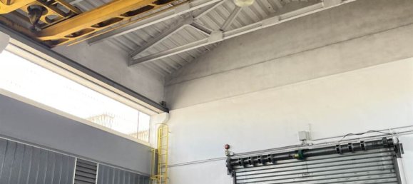 Lagerhaus in Monza, Italy 1050m², Nr. 212900 7