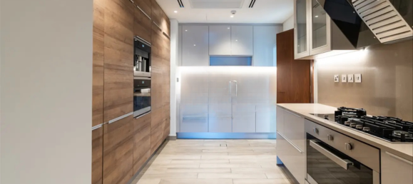 4 bedrooms Apartment in Dubai, UAE No. 21512 10