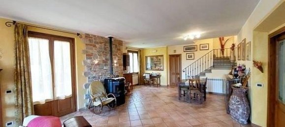 11 rooms Villa in Loro Ciuffenna, Italy No. 169276 3