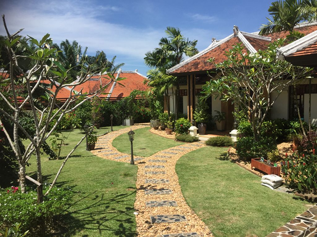 3 bedrooms Villa in Bang Tao, Thailand No. 8165