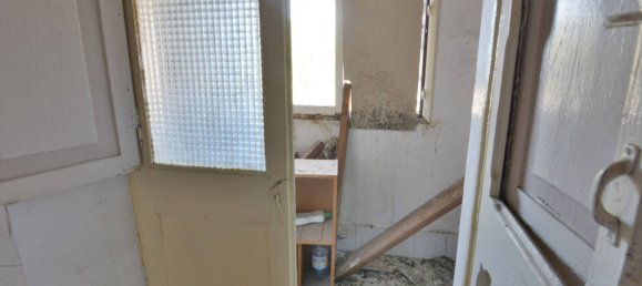 4 bedrooms House in Recanati, Italy No. 169269 9