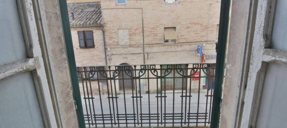 4 bedrooms House in Recanati, Italy No. 169269 6