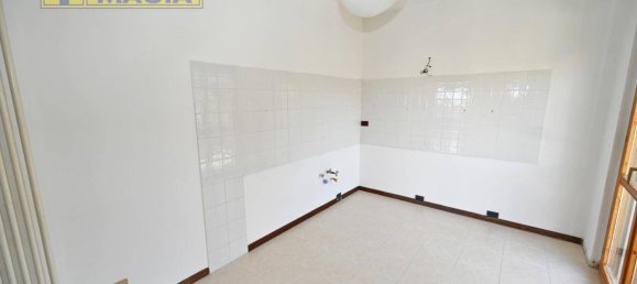 Apartamento de 5 habitaciónes en San Benedetto del Tronto, Italy No. 111179 9