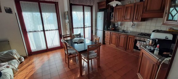 3 rooms Apartment in Latina, Italy No. 174385 5