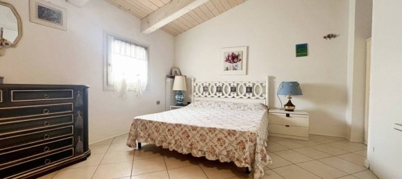 3 bedrooms Apartment in Ravenna, Italy No. 67197 36