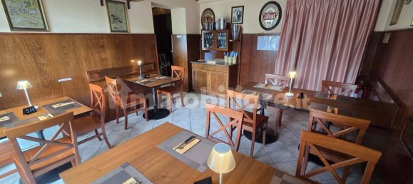 Коммерческая недвижимость с 3 комнатами в Лавено-Момбелло, Италия № 302193 13