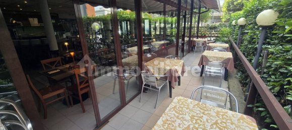 Коммерческая недвижимость с 3 комнатами в Лавено-Момбелло, Италия № 302193 27