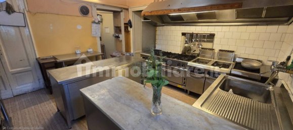 Коммерческая недвижимость с 3 комнатами в Лавено-Момбелло, Италия № 302193 29