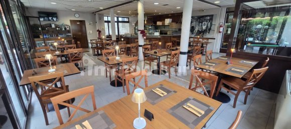 Коммерческая недвижимость с 3 комнатами в Лавено-Момбелло, Италия № 302193 21