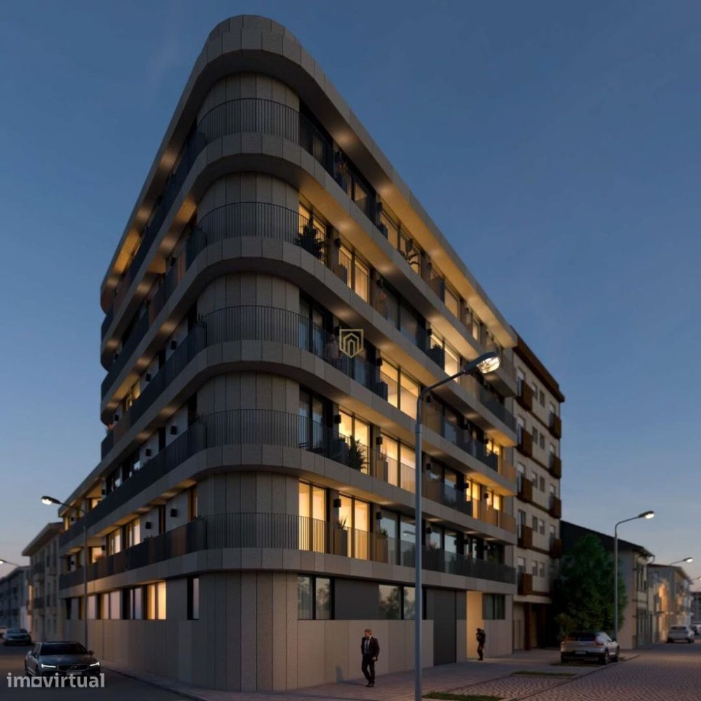 Квартира с 2 спальнями в Порту, Португалия № 81788