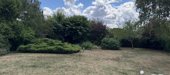 Casa de 5 dormitorios en Le Poinconnet, France No. 289593 24