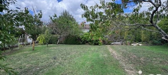 Casa de 5 dormitorios en Le Poinconnet, France No. 289593 23