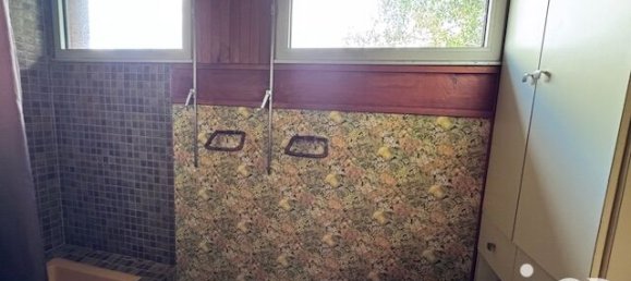 Casa de 5 dormitorios en Le Poinconnet, France No. 289593 16