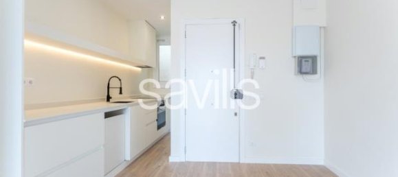 3 bedrooms Apartment in Barcelona, Spain No. 182311 2