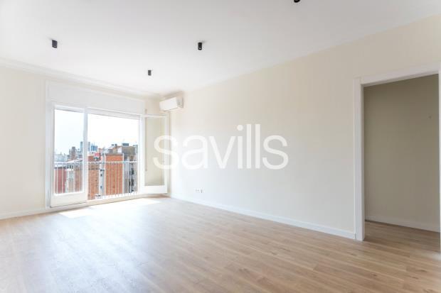 3 bedrooms Apartment in Barcelona, Spain No. 182311