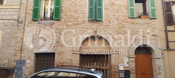 4 rooms Apartment in San Paolo di Jesi, Italy No. 168537 5