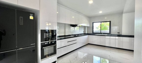 5 Schlafzimmer Cafe / Restaurant in Pattaya, Thailand, Nr. 13884 5