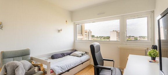 3 chambres Appartement à Le Bouscat, France No. 277803 6