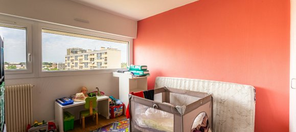 3 chambres Appartement à Le Bouscat, France No. 277803 8