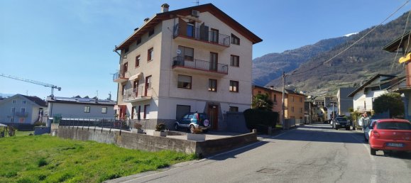 5 rooms Apartment in Chiuro, Italy No. 32057 2