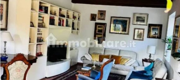 3 bedrooms Villa in Montecosaro, Italy No. 106938 9