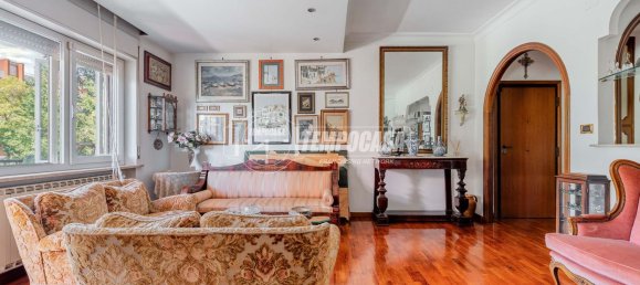 Квартира с 3 комнатами в Браччано, Италия № 292954 3