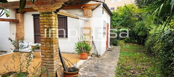 12 rooms Villa in Treviso, Italy No. 230740 3