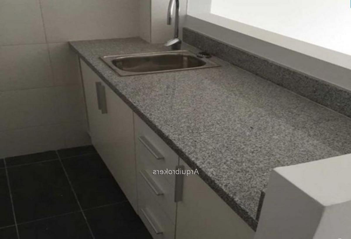 Studio in Montevideo, Uruguay No. 2589