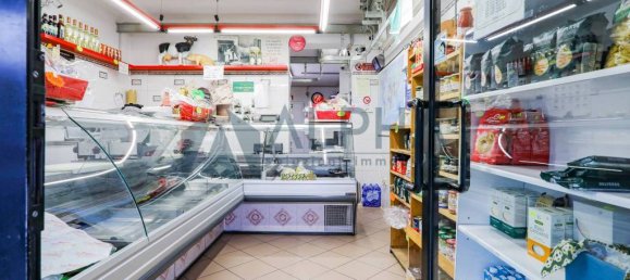 2-Zimmer Gewerbliche Immobilie in Forlì, Italy, Nr. 135976 2