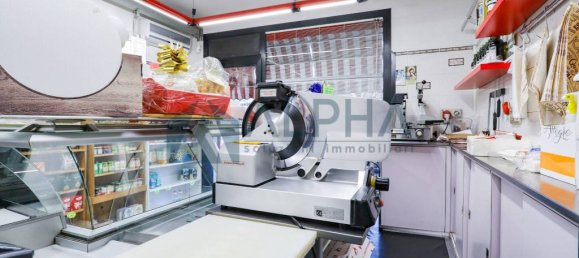 2-Zimmer Gewerbliche Immobilie in Forlì, Italy, Nr. 135976 6