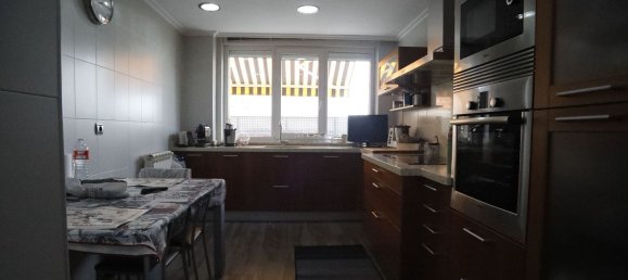 4 Schlafzimmer Haus in Boo, Spain, Nr. 160607 20