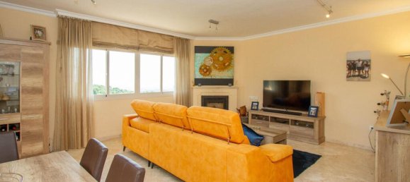 3 bedrooms Penthouse in Ojen, Spain No. 185032 2