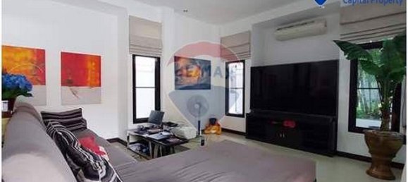 Café/restaurante de 4 dormitorios en Pattaya, Thailand No. 12220 6