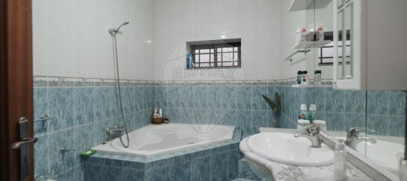 Casa de 4 dormitorios en Felgueiras, Portugal No. 26811 16