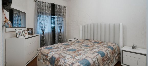 Casa de 4 dormitorios en Felgueiras, Portugal No. 26811 2