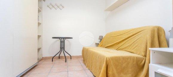 2 rooms Apartment in Rome, Italy No. 22289 7