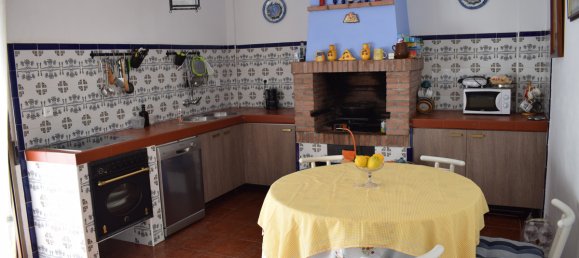 Дом с 4 спальнями в Велес-Малага, Испания № 41301 3