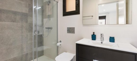 2 bedrooms Apartment in Alicante, Spain No. 12326 12