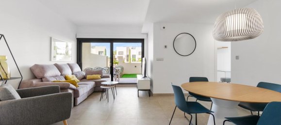 2 bedrooms Apartment in Alicante, Spain No. 12326 3