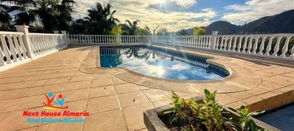 3 bedrooms House in Aguilas, Spain No. 286941 4