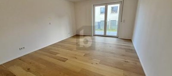 Квартира с 4 комнатами в Аугсбург, Германия № 120633 4