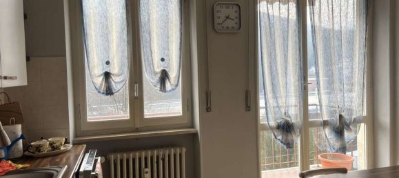 5 rooms Apartment in Valdilana, Italy No. 176427 7