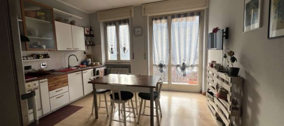 5 rooms Apartment in Valdilana, Italy No. 176427 9