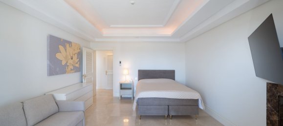 6 bedrooms Villa in Marbella, Spain No. 61269 5