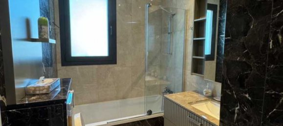 3 bedrooms Apartment in Agios Tychonas, Cyprus No. 8610 4